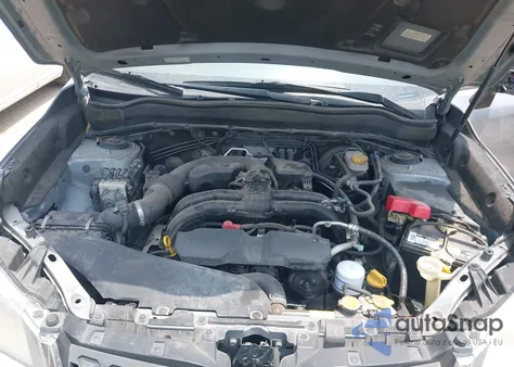 2014 Subaru Forester 2.5I из США, поврежденный, VIN JF2SJAAC5EH477778